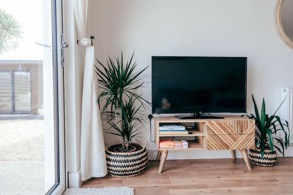 The Hideout - Newquay - Fully Stocked Eco Escape Villa Buitenkant foto