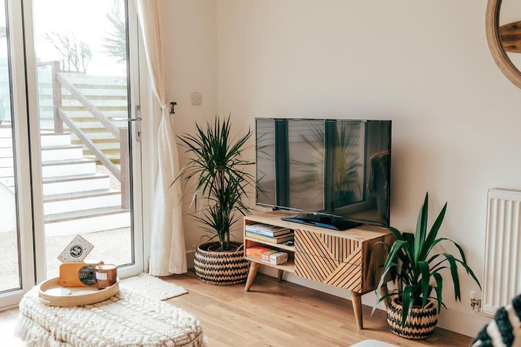 The Hideout - Newquay - Fully Stocked Eco Escape Villa Buitenkant foto