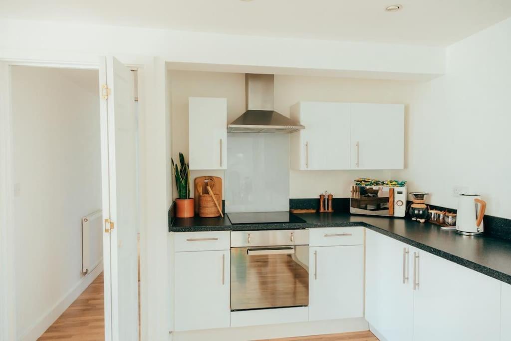 The Hideout - Newquay - Fully Stocked Eco Escape Villa Buitenkant foto